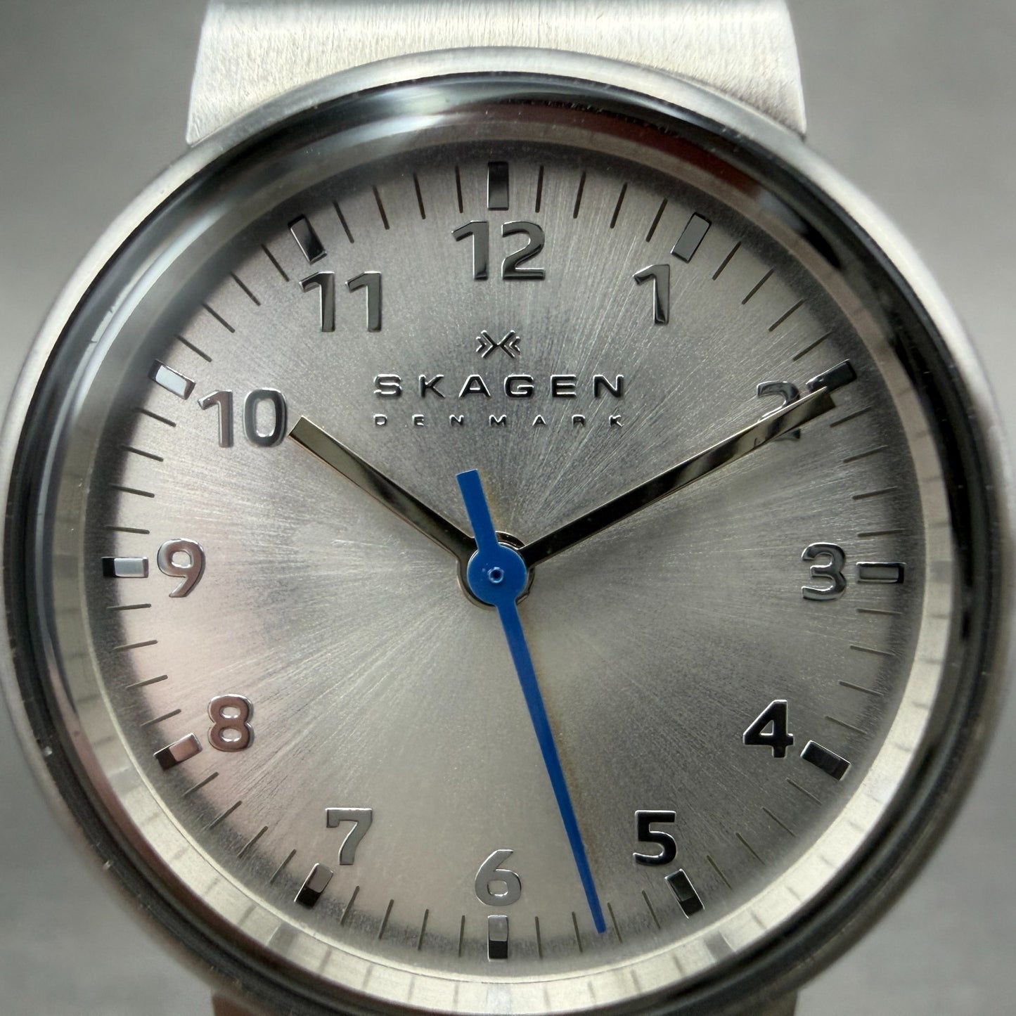 Skagen Watch Women 26mm Silver Dial Steel Round SKW2188 Leather Band New Battery2