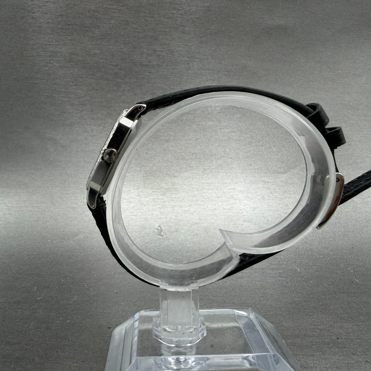 Seiko Watch Women 13mm Silver Dial Silver Tone Oval 1320-5140 New Battery VTG6
