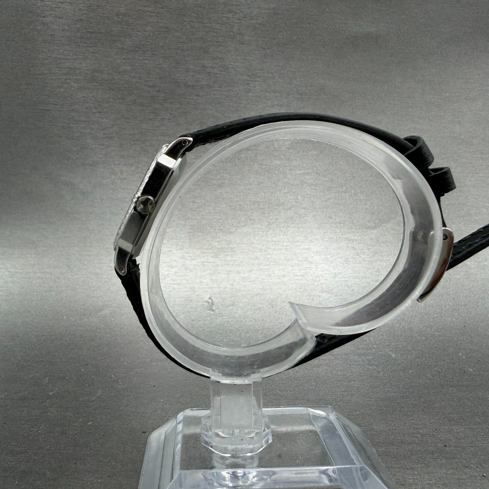 Seiko Watch Women 13mm Silver Dial Silver Tone Oval 1320-5140 New Battery VTG6