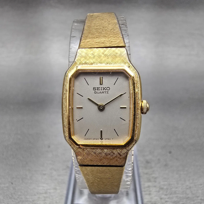 Seiko Watch Women 17mm Silver Dial Gold Tone Rectangle 2P20-5D39 New Battery VTG0