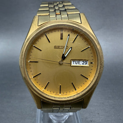 Seiko Watch Men 37mm Champagne Dial Gold Tone Daydate Round 7N43-9048 PARTS VTG0