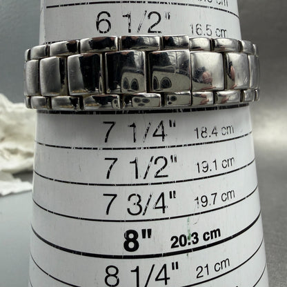 Bulova Watch Women 33mm MOP Dial Silver Tone Round 96L146 New Battery Diamond10