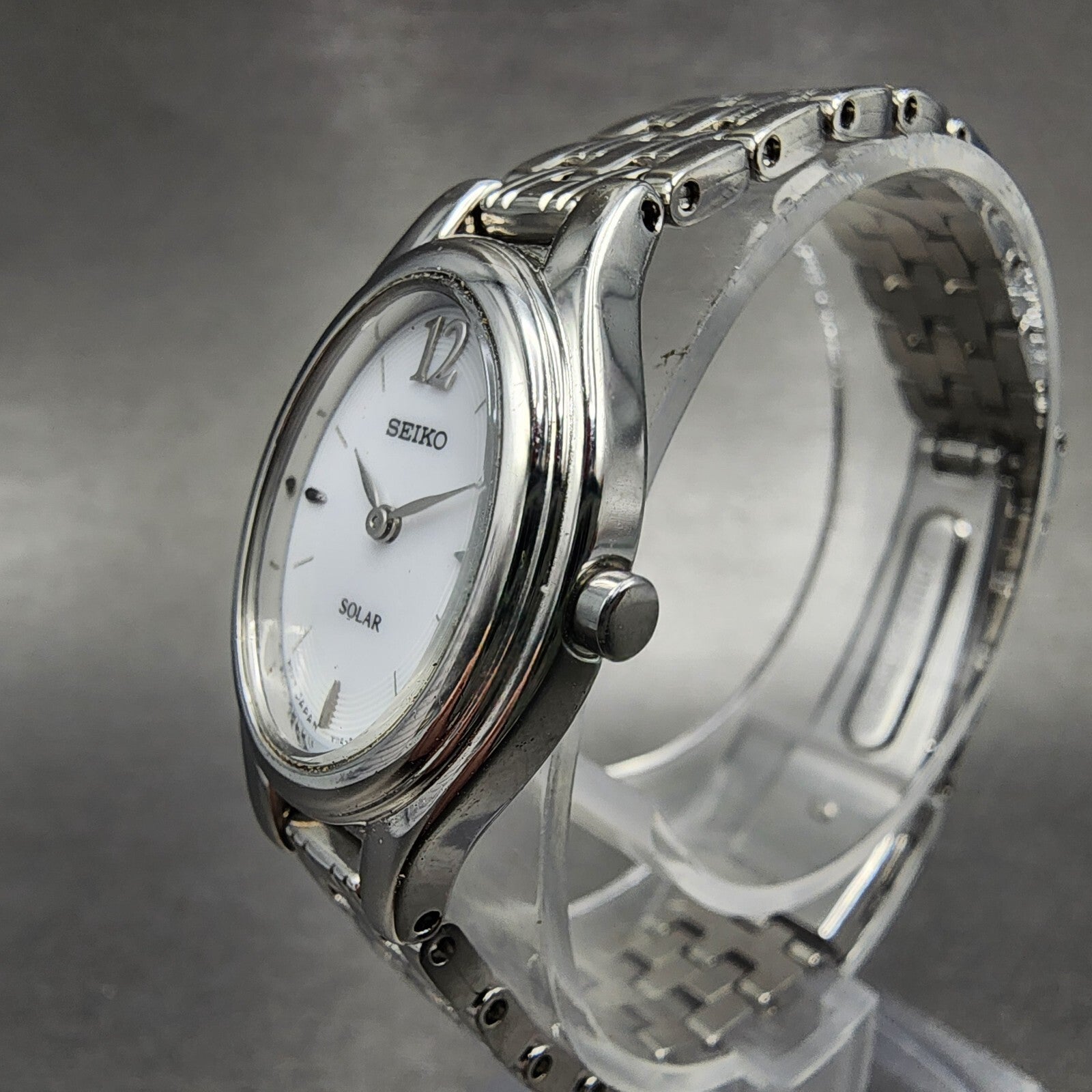 Seiko Solar Watch Women 20mm White Dial Steel Oval V1140AA0 PARTS3