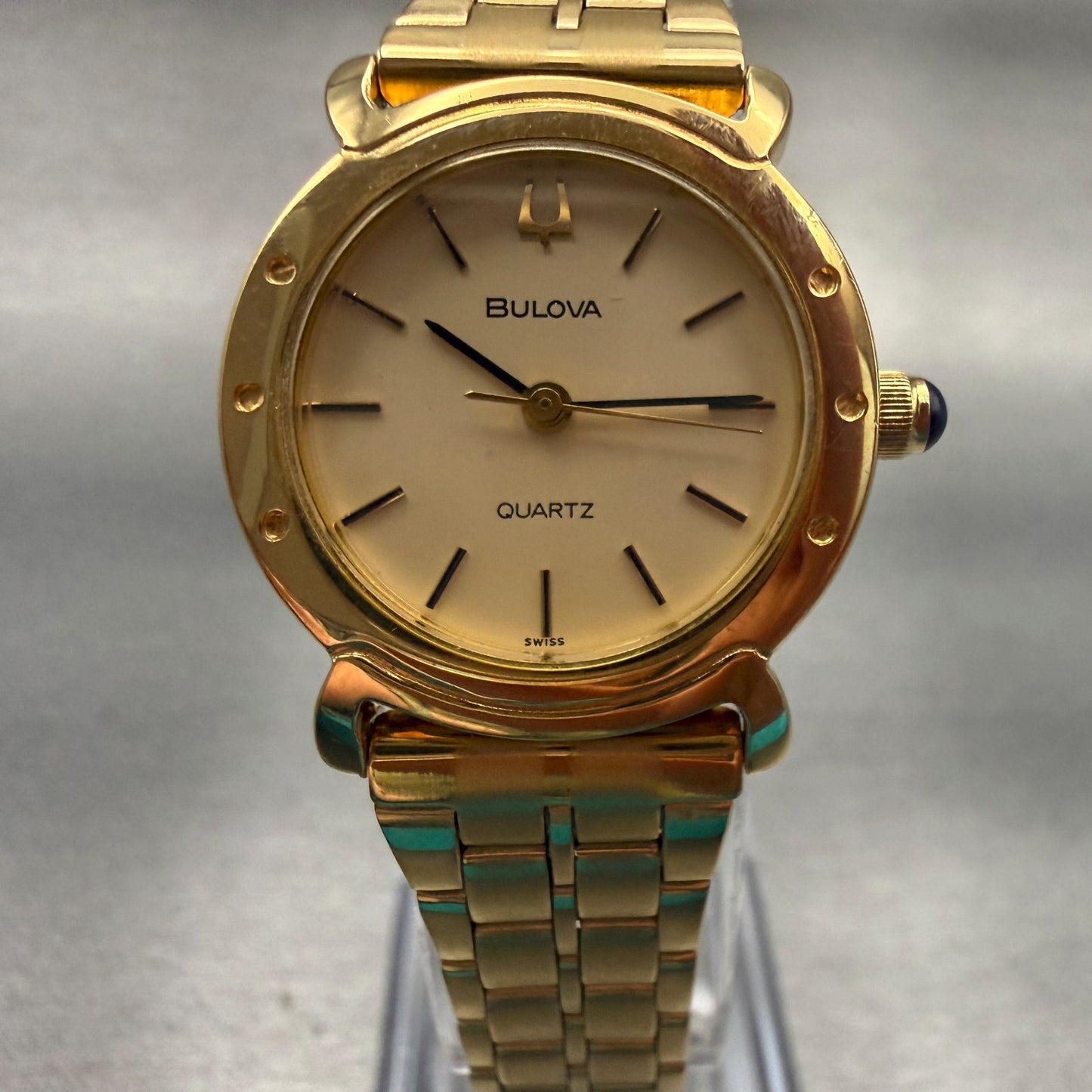 Bulova Watch Women 24mm Champagne Dial Gold Tone Round New Battery VTG5