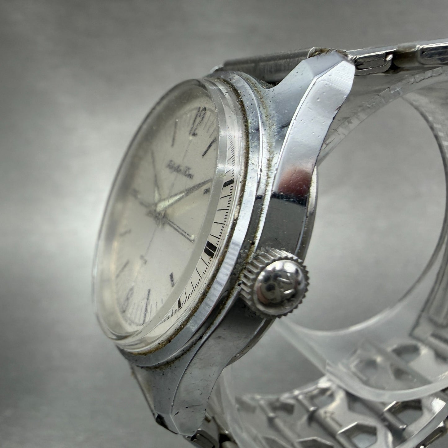 Citizen Rhythm Time Watch Men 34mm Silver Dial Silver Tone Manual Wind RT-25 Run2