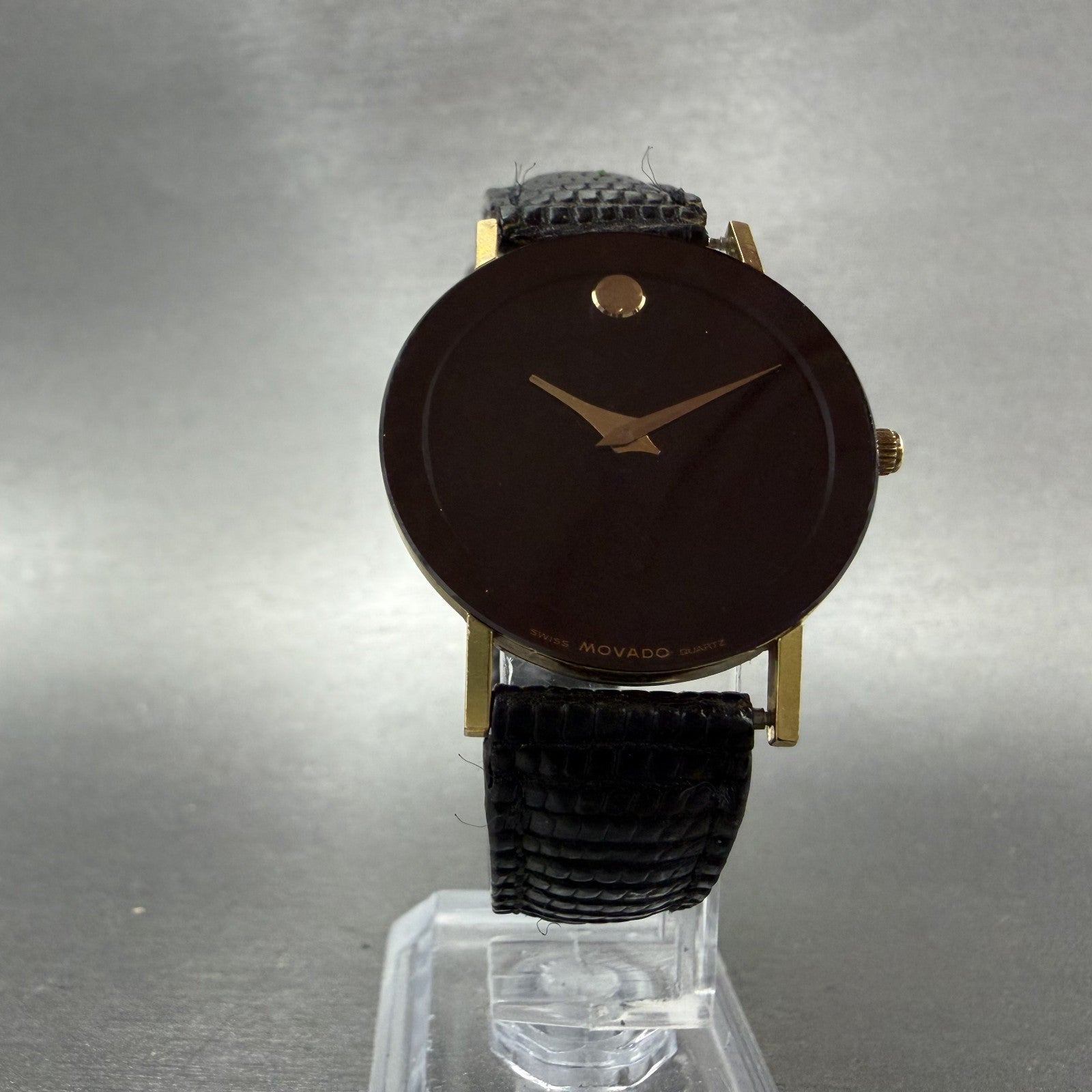 Movado Museum Watch Men 31mm Black Dial Gold Tone Round 8740882 New Battery5