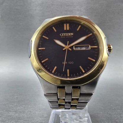 Citizen Eco-Drive Watch Men 39mm Black Dial Two Tone Daydate E101-S044294 READ!!5