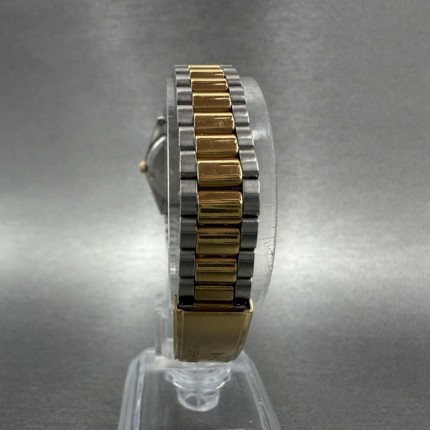 Seiko SQ Watch Women 24mm Gold Dial Two Tone Daydate Round 3E23-0A60 New Batt ST7