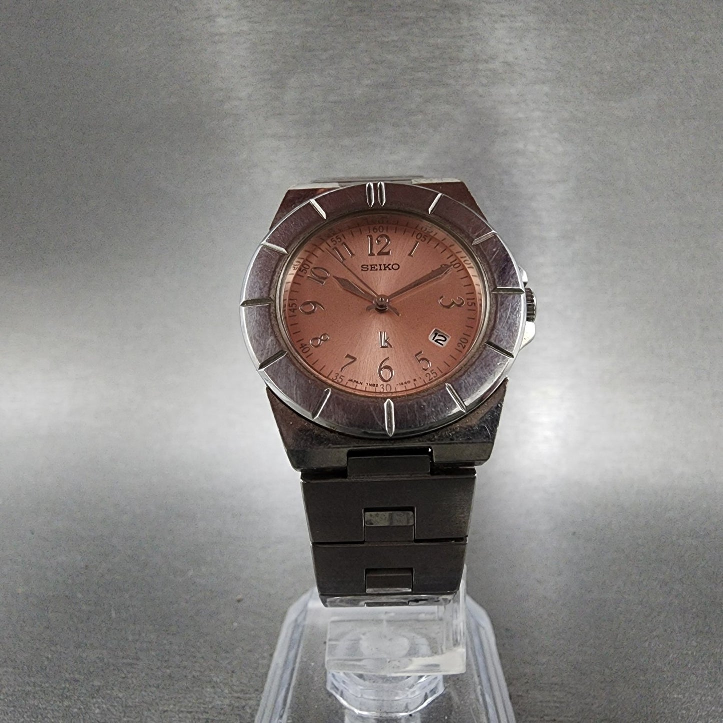 Seiko Watch Women 28mm Pink Dial Silver Tone Date 7N820620  Lukia  New Battery5