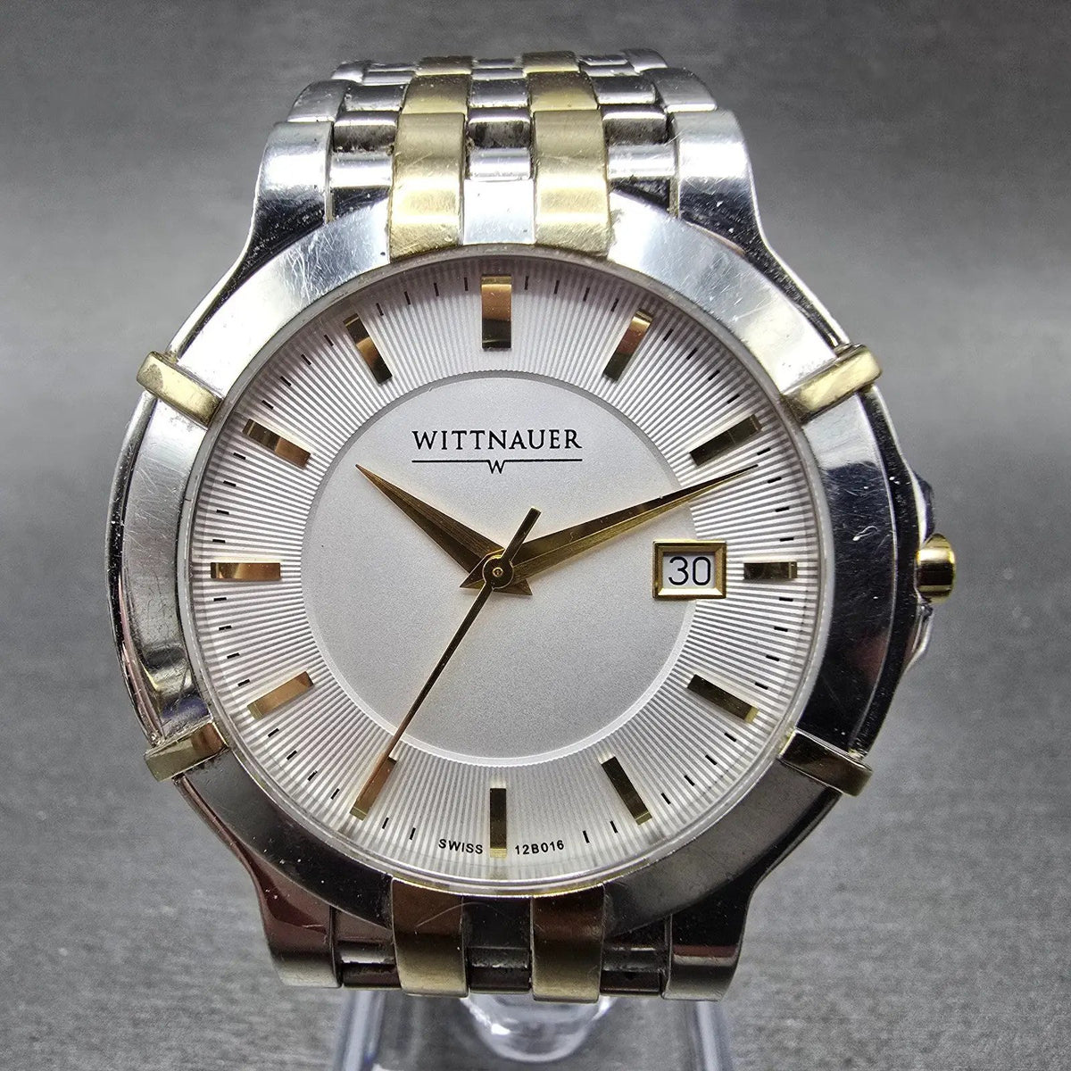 Wittnauer Watch Men 40m White Dial Two Tone Date Round 12B016 New Battery L0