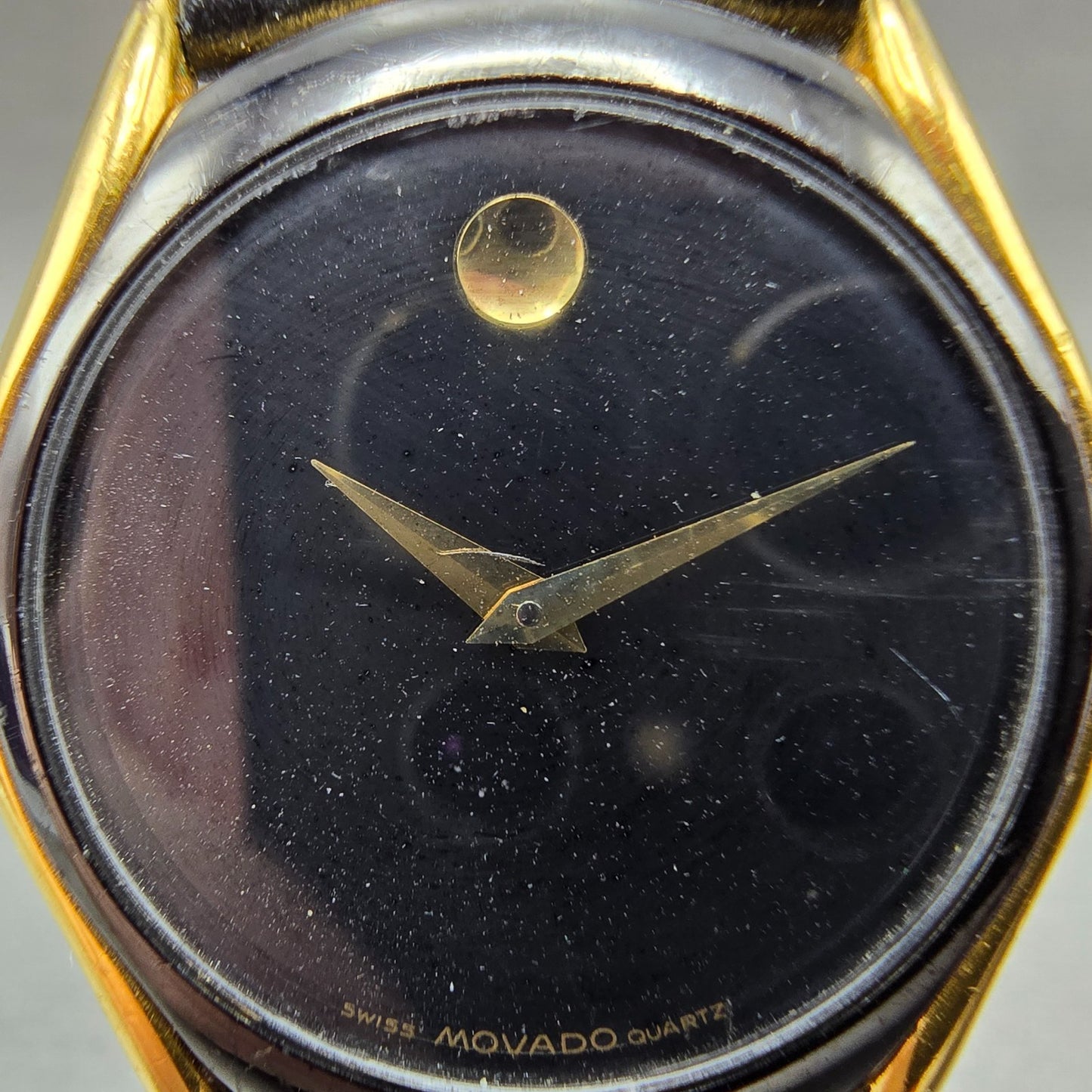 Movado Museum Watch Men 33mm Black Dial Black & Gold Tone 87.E2.860.2 New Batt J1