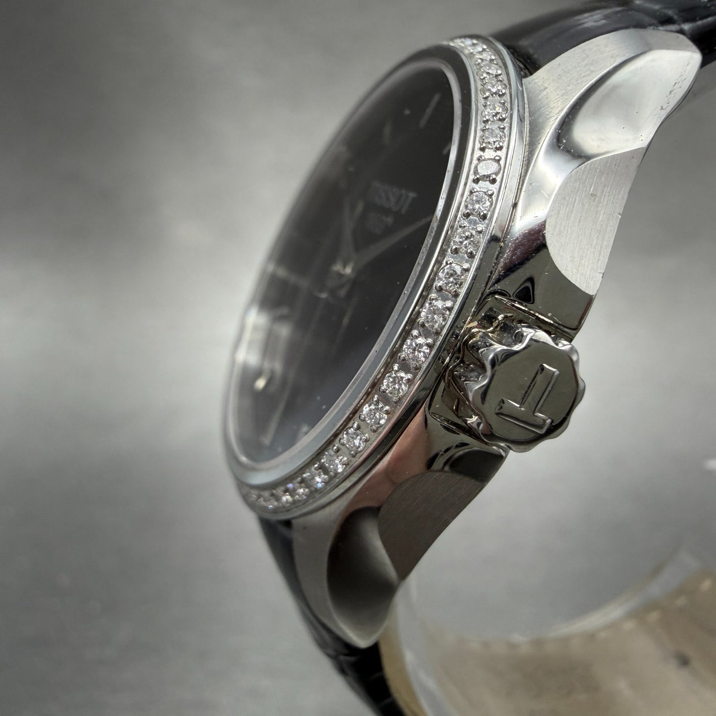 Tissot Couturier Watch Women 32mm Black Dial Steel Diamond Bezel NO CASEBACK2