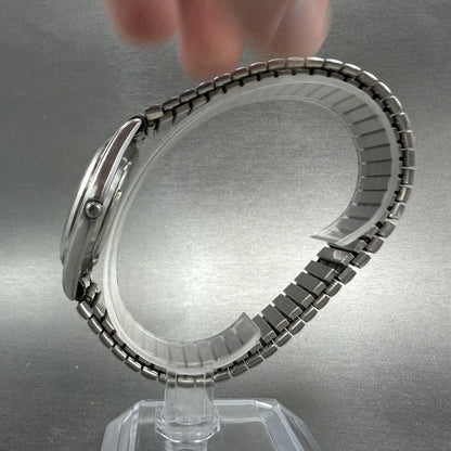 Seiko SQ Watch Men 35mm Silver Dial Silver Tone Daydate 8223-7189 New Batt6