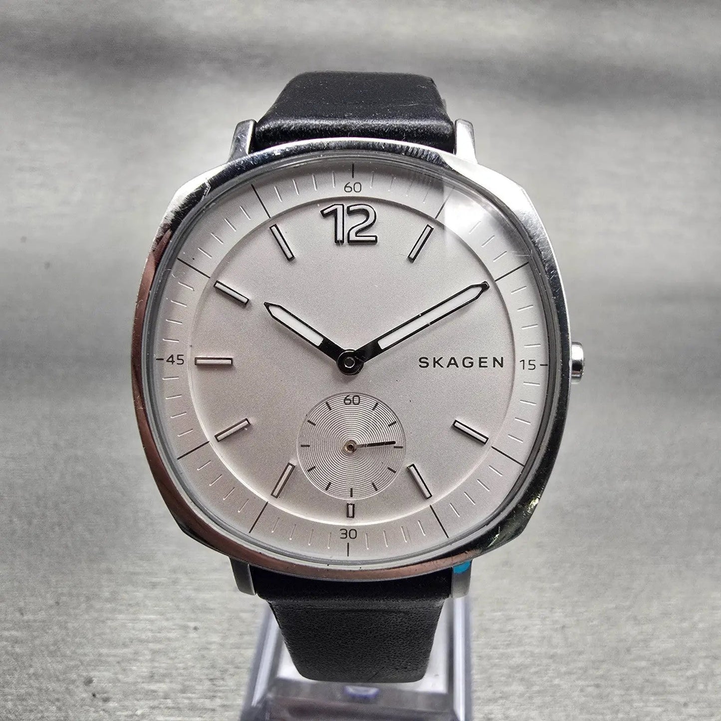 Skagen Rungsted Watch Women 34mm White Dial Silver Tone SKW2403 New Battery0