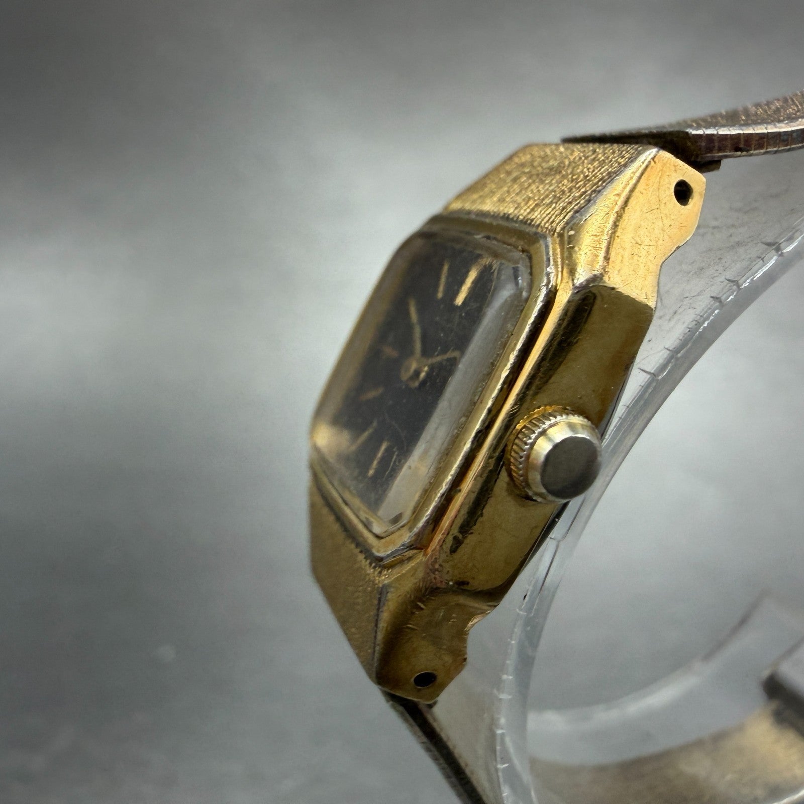 Seiko Tank Watch Women 17mm Brown Dial Gold Tone Rectangle 5420-5019 New Batt ZX2