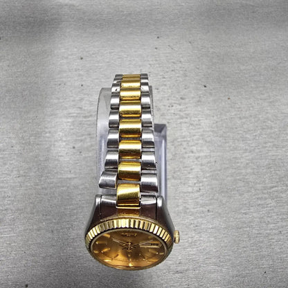 Seiko SQ Watch Women 24mm Gold Dial Two Tone Daydate Round 3Y03-0160 New Battery4