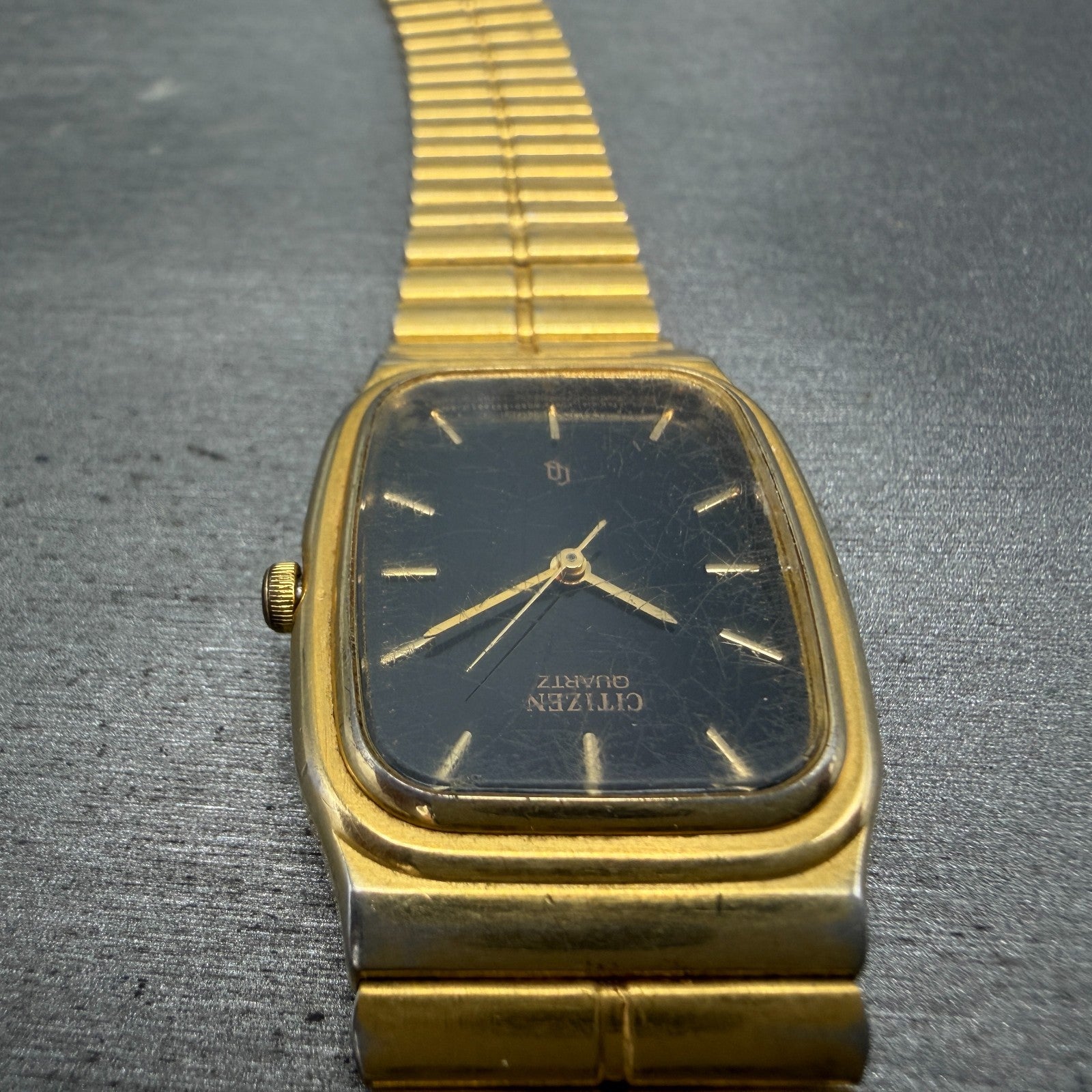 Citizen CQ Tank Watch Men 26mm Black Dial Gold Tone Rectangle 6030-S60244 PARTS5
