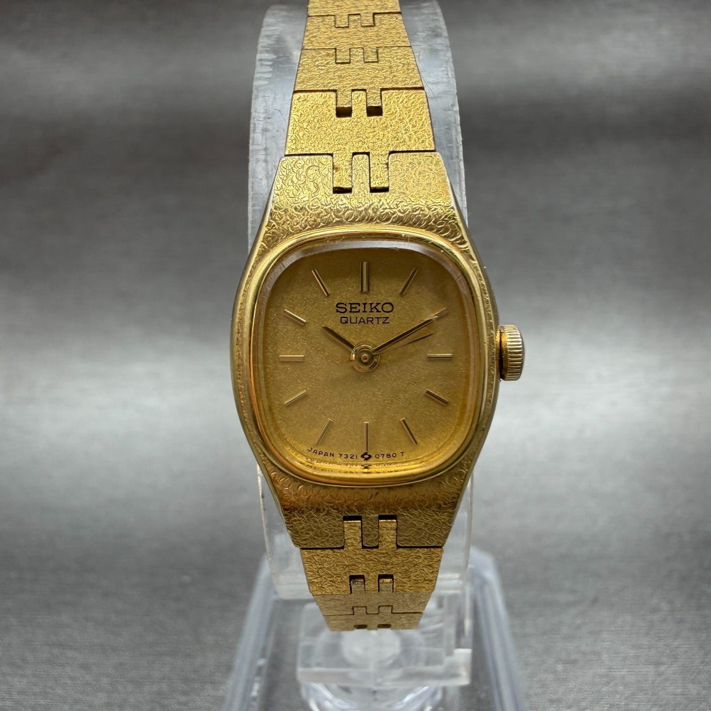 Seiko Watch Women 17mm Champagne Dial Gold Tone Rectangle 7321-5399 New Battery0