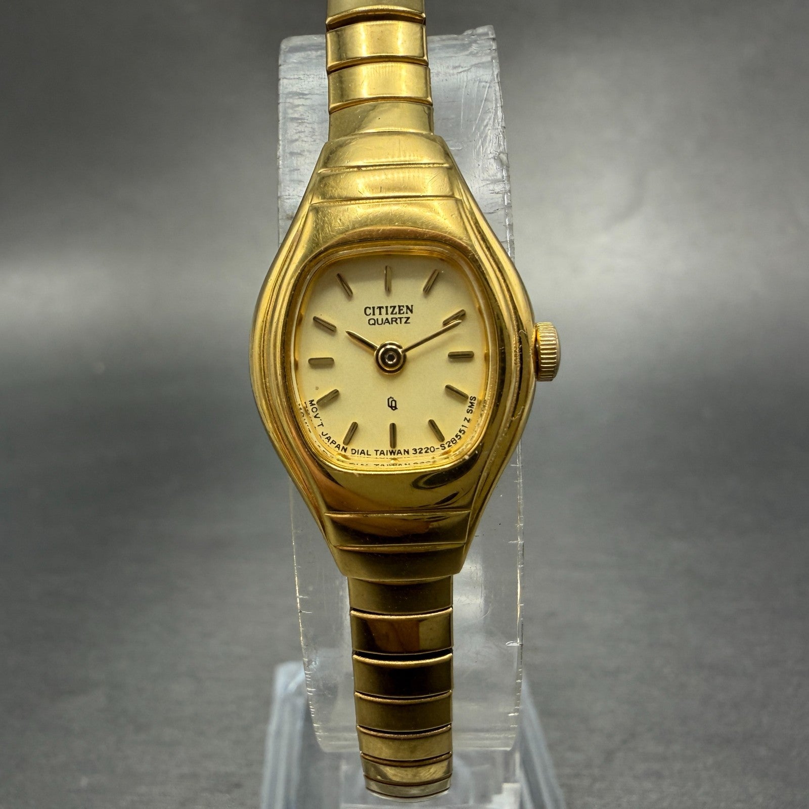 Citizen CQ Watch Women 17mm Champagne Dial Gold Tone 3220-S07122 New Battery0