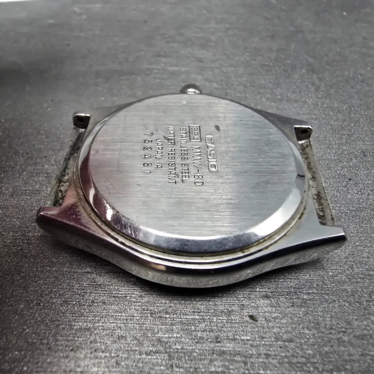 Casio MMW-80 Watch Men 34mm Silver Dial Silver Daydate Round VTG 394 PARTS12
