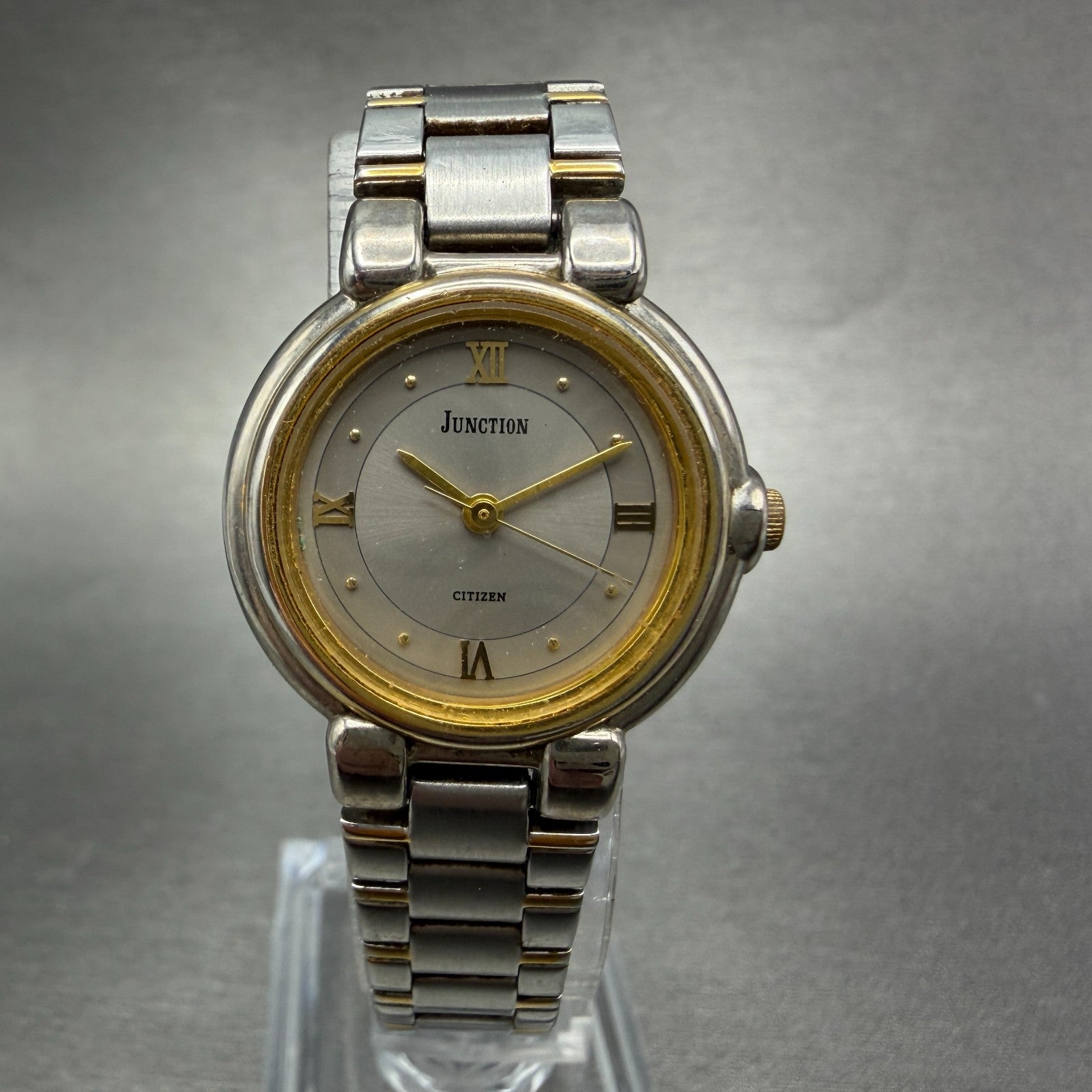 Citizen Junction Watch Women 25mm Silver Dial Two Tone Round 6031-343581 NewBatt0