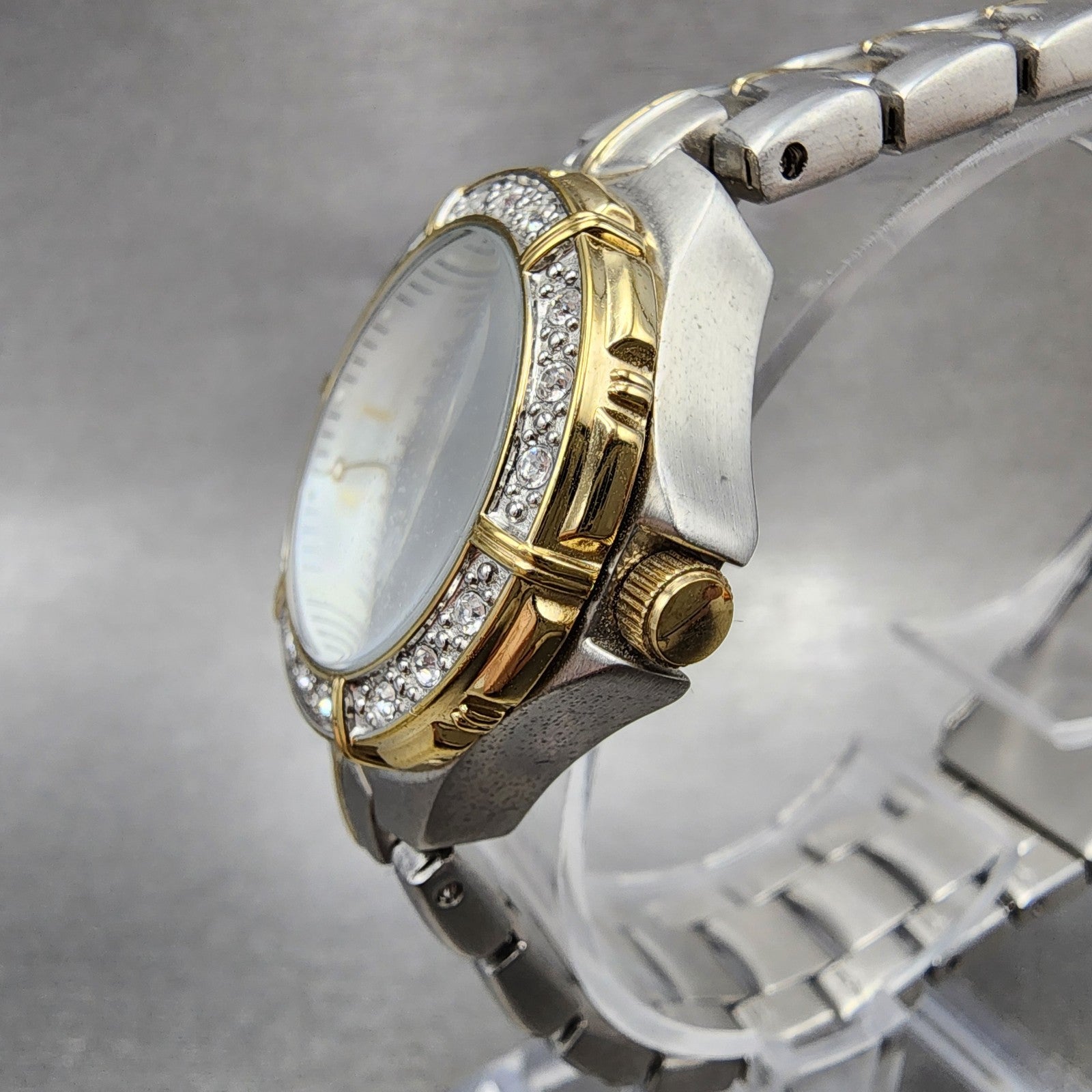 Fossil Dive Watch Women 28mm MOP Dial Two Tone Date Crystal Bezel AM3757 NewBat2