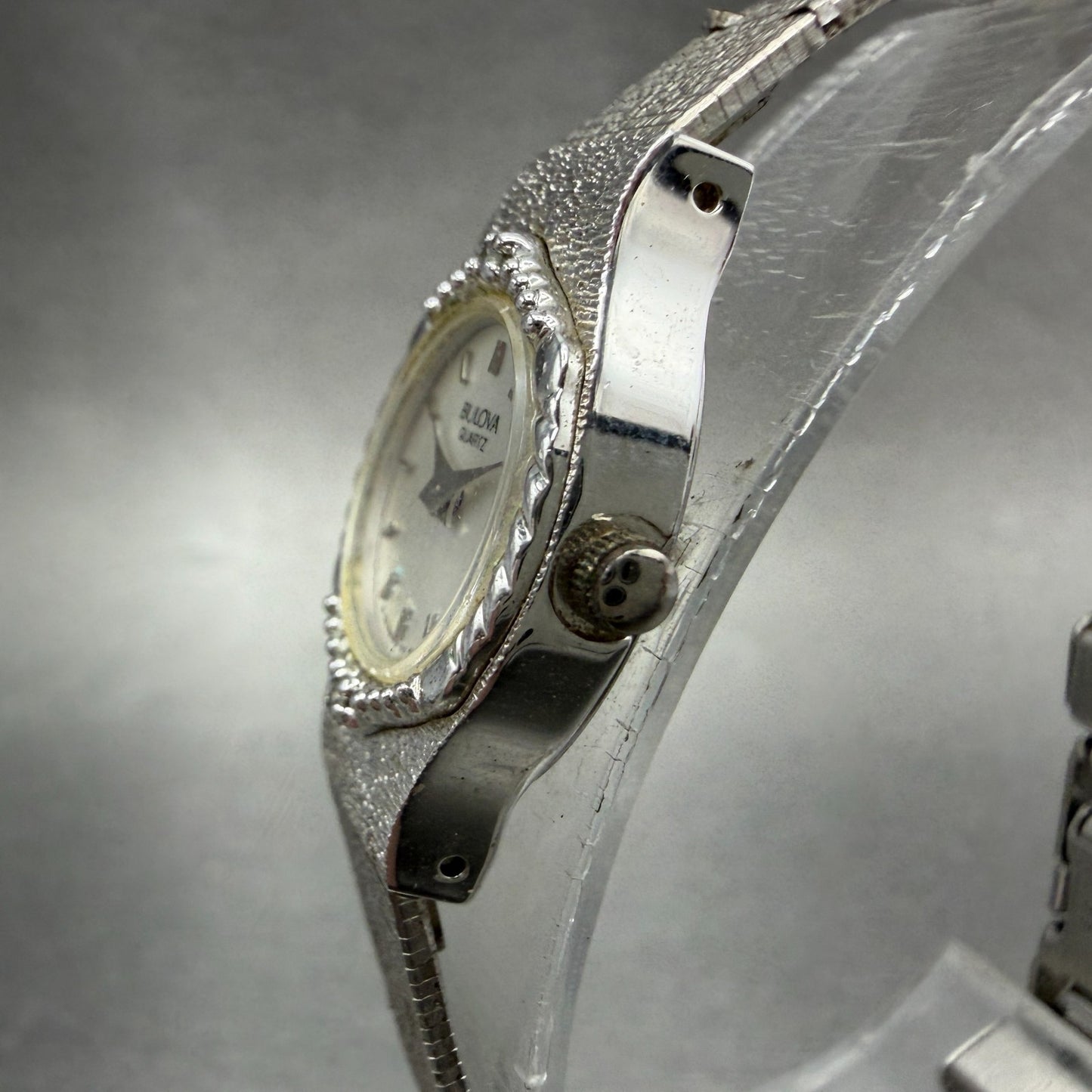 Bulova Watch Women 17mm Silver Dial Silver Tone Round 91L09 New Battery Vintage2