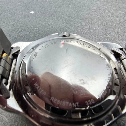 Victorinox Swiss Army Officer LS Watch Men 40mm White Dial Two Tone Date PARTS10