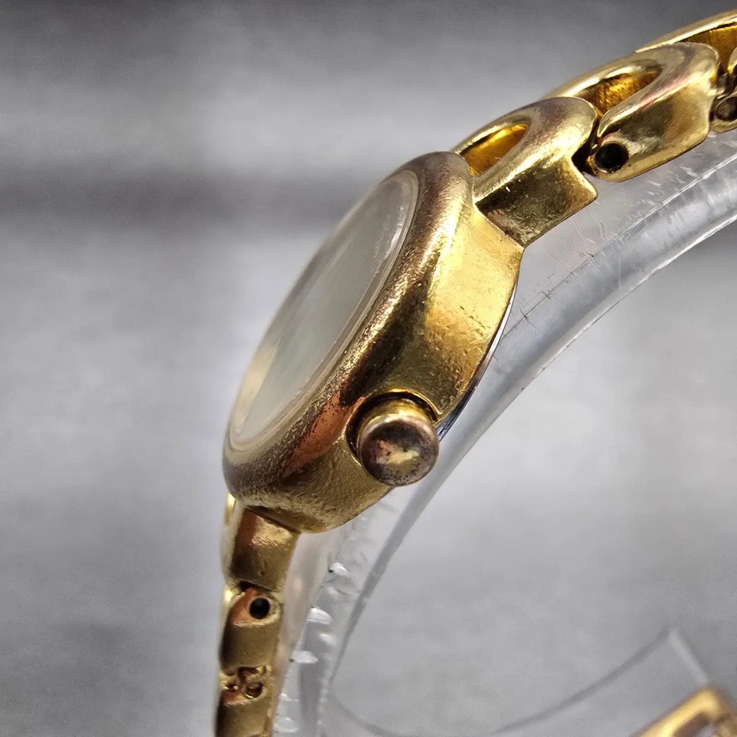 Seiko Pulsar Watch Women 19mm MOP Dial Gold Tone Round 1N00-X145 New Battery VTG2