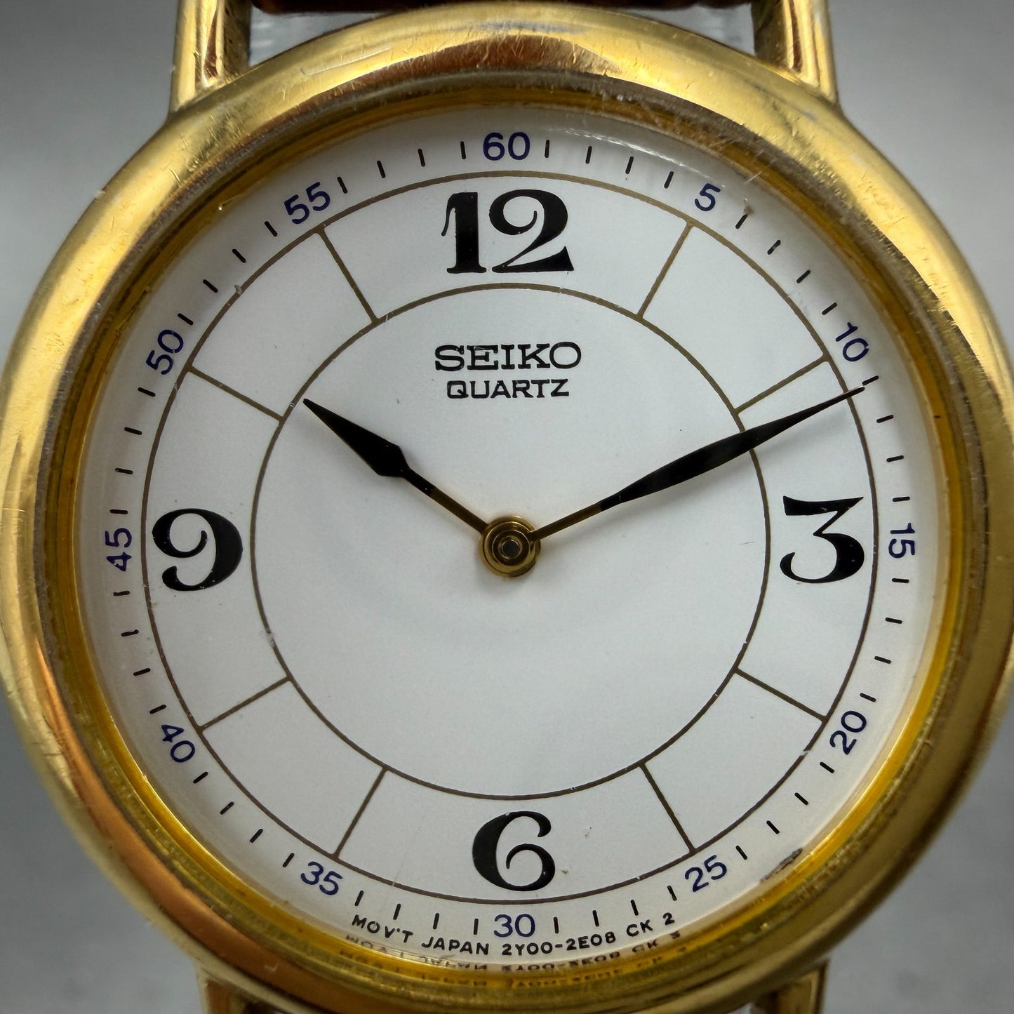 Seiko Watch Women 26mm White Dial Gold Tone Round Vinatge 2Y00-0C19 New Battery1