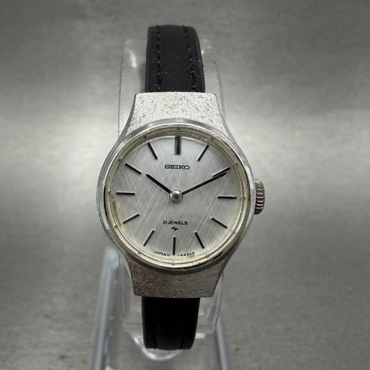 Seiko Watch Women 19mm Silver Dial Silver Tone Manual Round 111190 Runs0