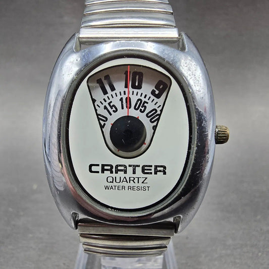 Q&Q Crater Watch Men 31mm White Dial Silver Tone Rectangle New Battery Vintage0
