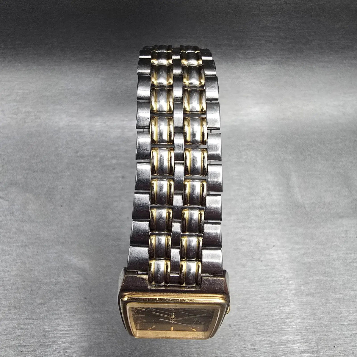 Seiko Tank Watch Men 28mm Gray Dial Two Tone Daydate Rectangle 7N33-5A09 NewBat4