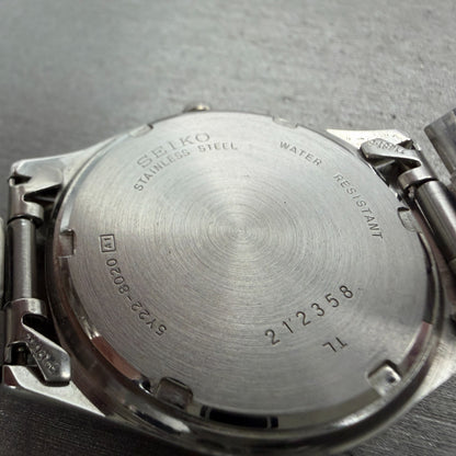 Seiko SQ Watch Men 35mm Silver Dial Silver Tone Date Round 5Y22-8020 New Battery10
