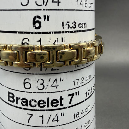 Seiko Watch Women 17mm Champagne Dial Gold Tone Oval 1N01-0CS0 New Battery10