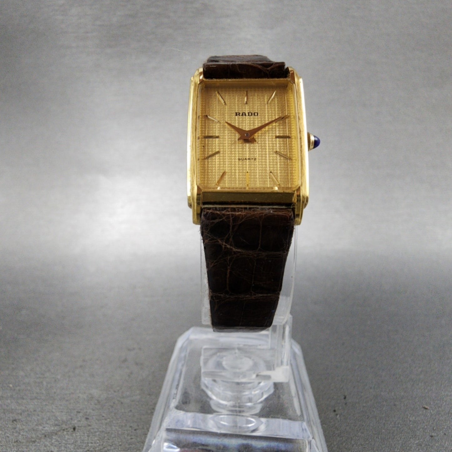 Rado Tank Watch Women 18mm Gold Dial Gold Tone Rectangle 133.9555.2 New Battery5