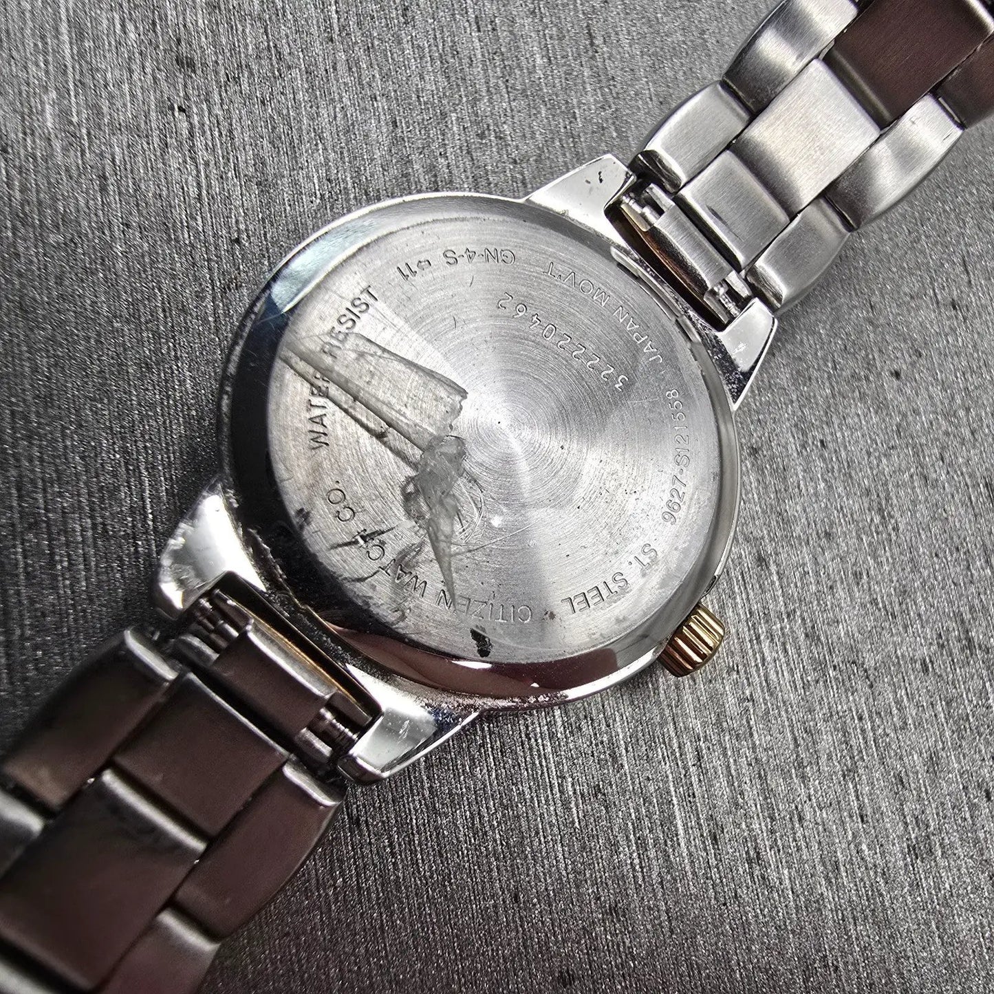 Citizen Watch Women 24mm MOP Dial Silver Tone Gemmed Round 9627-S121558 New Batt10