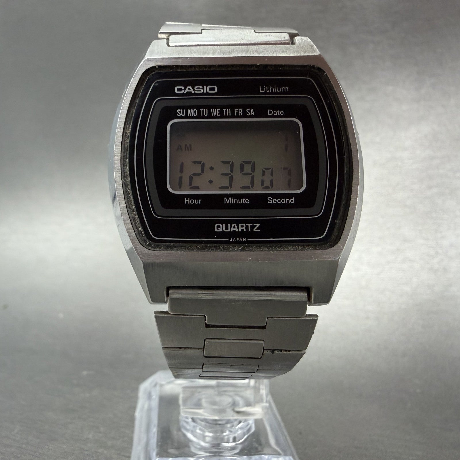 Casio 58 S005 Watch Men 36mm Digital Silver Tone Daydate New Battery Vintage5