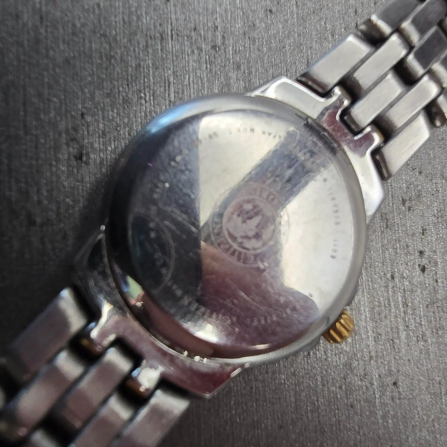 Citizen Eco-Drive Watch Women 26mm White Dial Two Tone Date E011-S064911 Works10