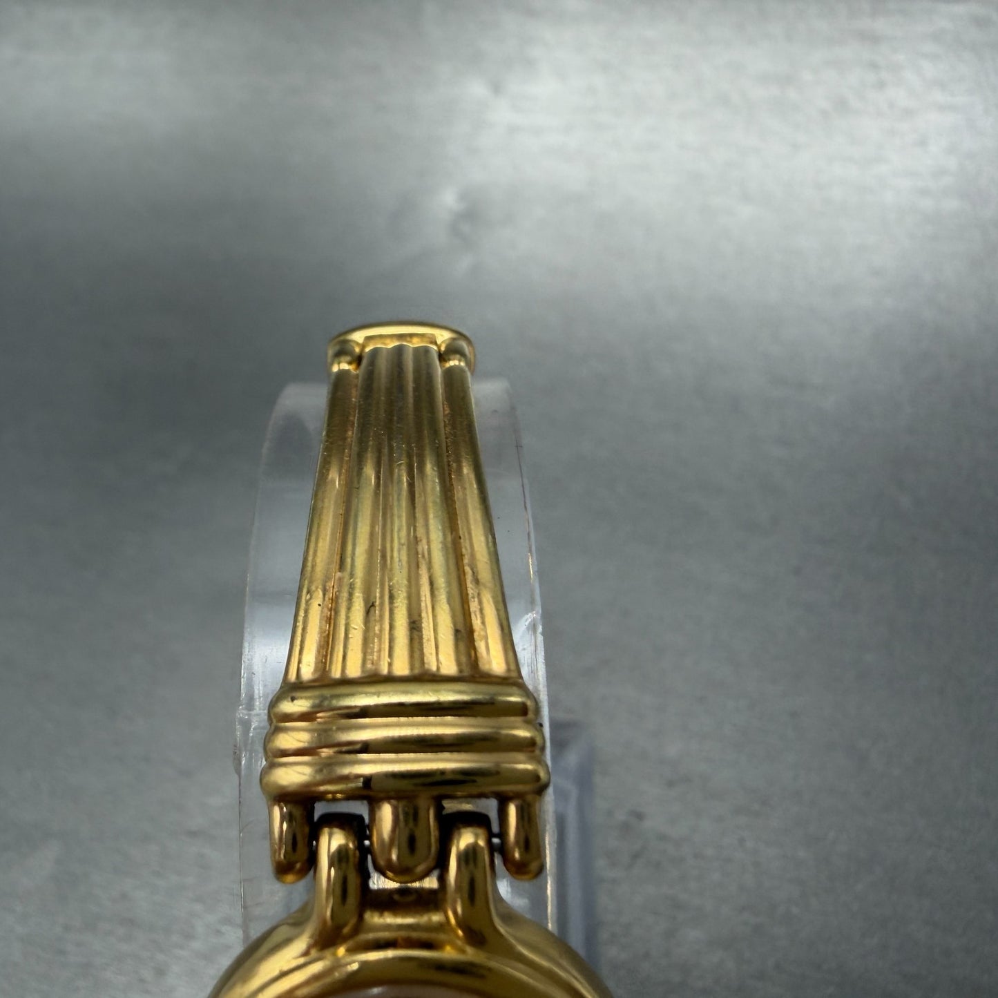 Seiko Watch Women 21mm Champagne Dial Gold Tone Round V400-1229 New Battery4