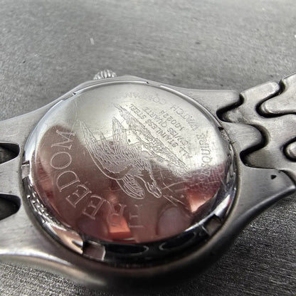 ESQ Freedom Eagle Dive Watch Women 29mm Black Dial Steel Date 100224 New Battery9