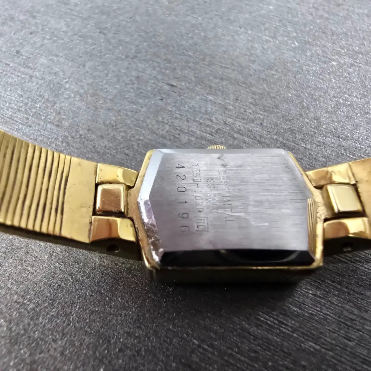 Seiko Lassale Watch Women 13mm White Dial Gold Hexagon Diamond 1E50-5039 PARTS10