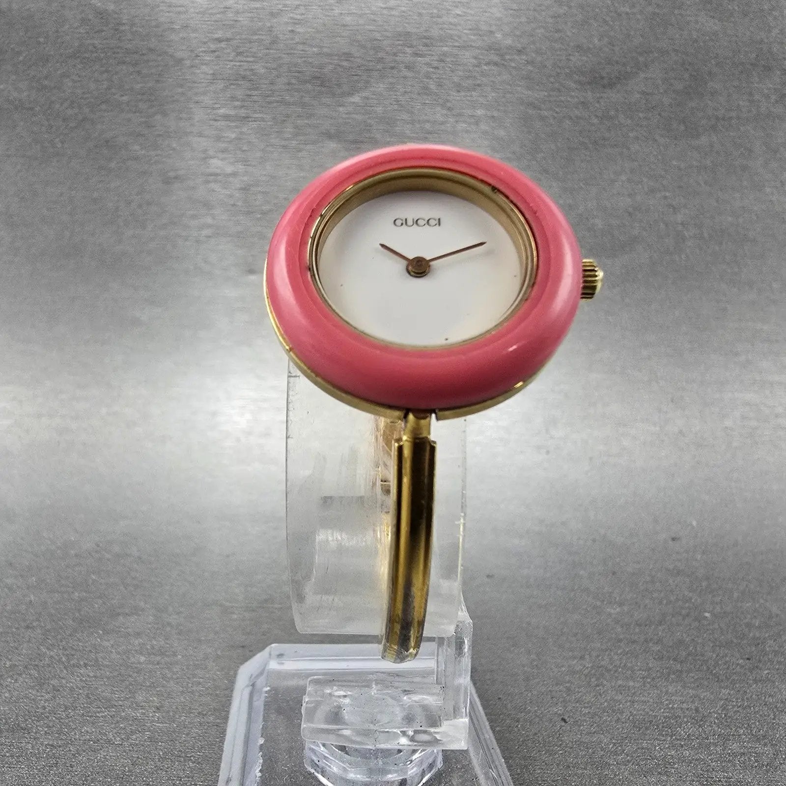 Gucci 11/12.2 Watch Women 26mm White Dial Gold Tone Round New Battery Pink Bezel5