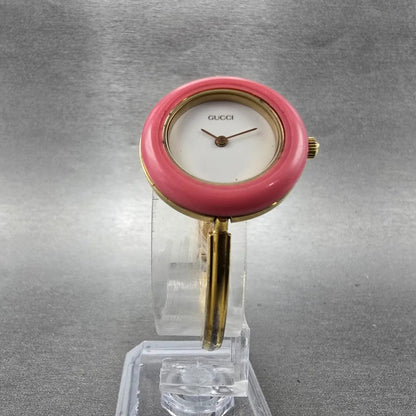 Gucci 11/12.2 Watch Women 26mm White Dial Gold Tone Round New Battery Pink Bezel5
