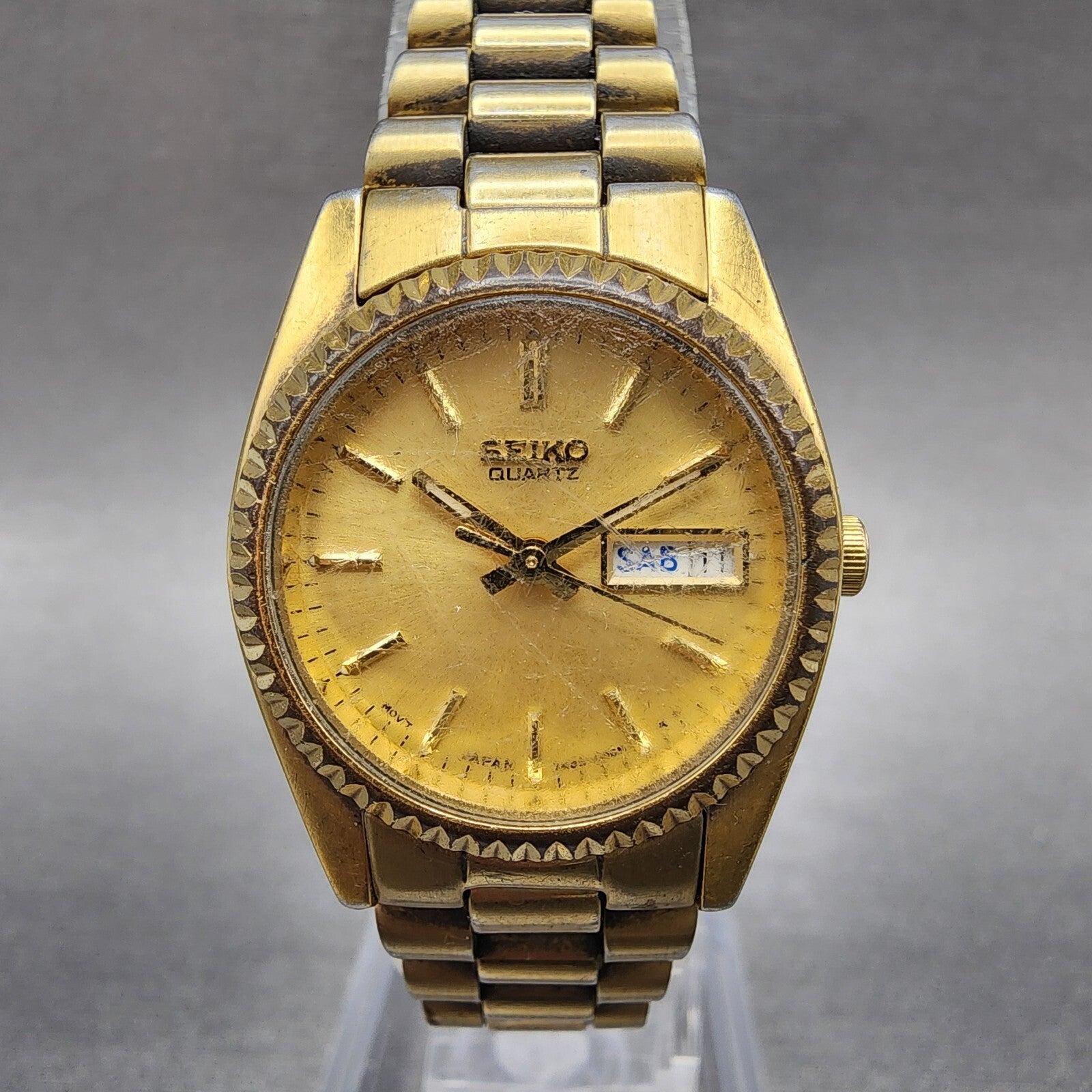 Seiko Watch Women 25mm Gold Dial Gold Tone Daydate Round 7N830041 New Battery0