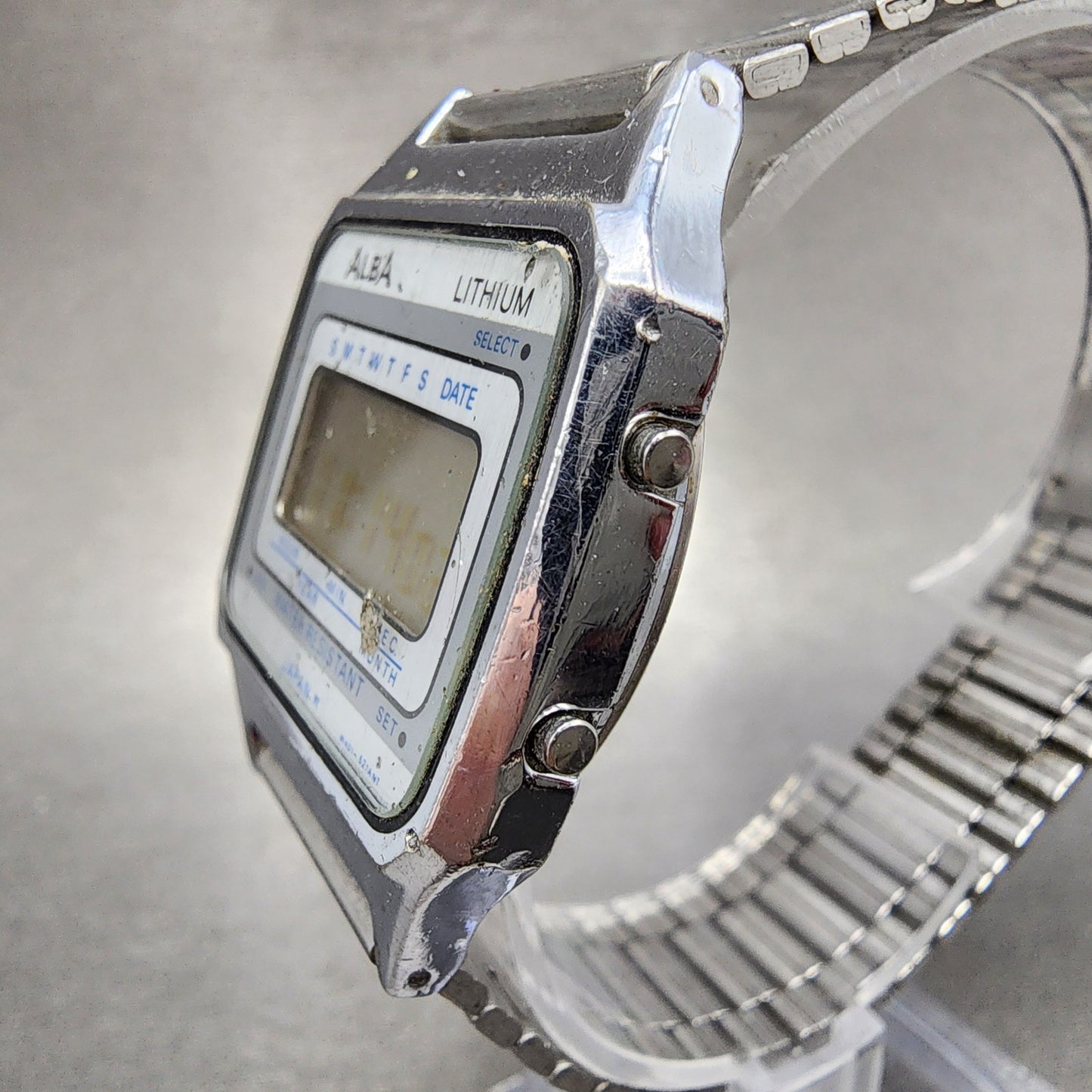 Seiko ALBA Digital Watch Men 33mm LCD Silver Tone Date Month W4015050 New Batt3