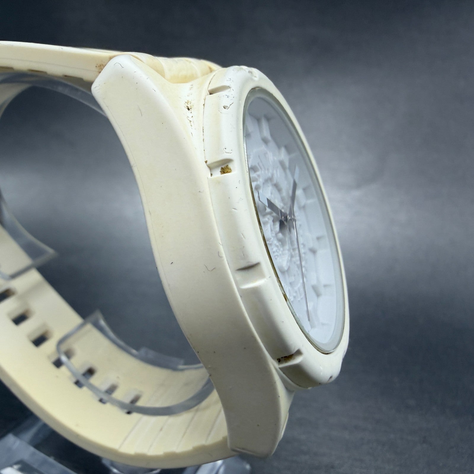 Diesel Watch Men 47mm White Dial White Rubber Round DZ1590 New Battery3