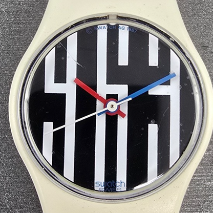 Swatch Speedlimit Watch Women 25mm Black Dial White Case Round LW117 New Battery1