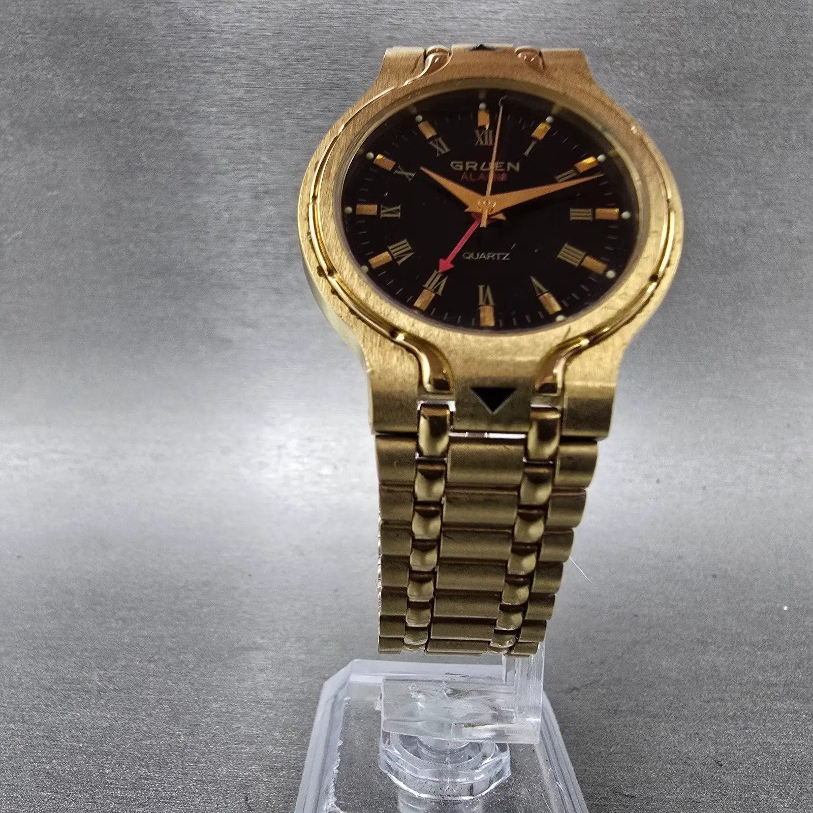 Gruen Alarm Watch Men 33mm Black Dial Gold Tone Round 321-6L71 New Battery5