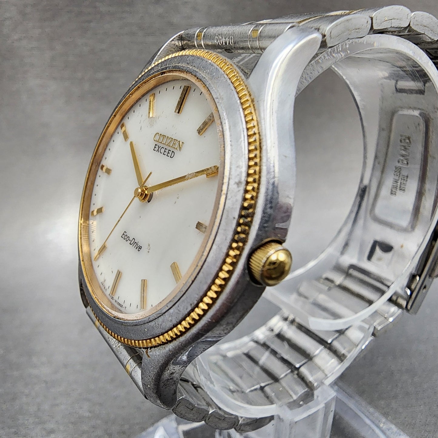 Citizen Exceed EcoDrive Watch Men 35mm White Dial Two Tone A730H09874 Runs2